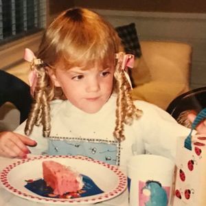 Meet your Posher, Mary charles